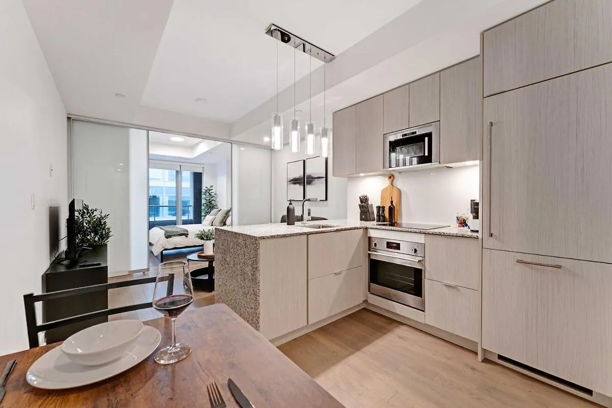 High-End Condo With Gym And Walking Distance To Parliament Ottawa Canadá